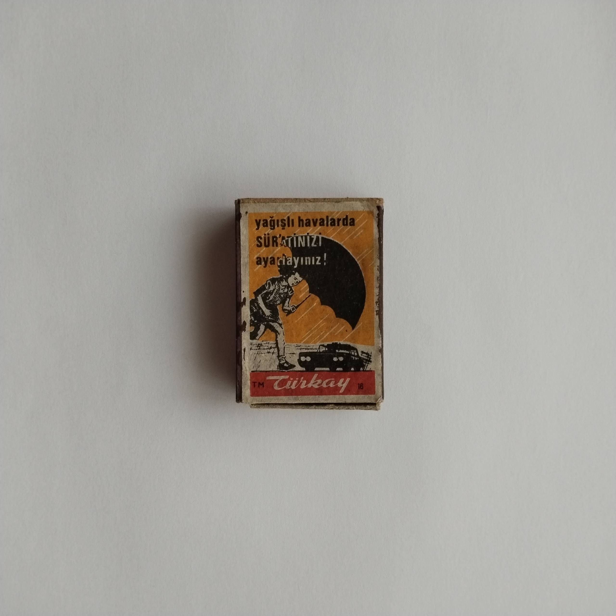 Türkay Rain Safety Warning Vintage