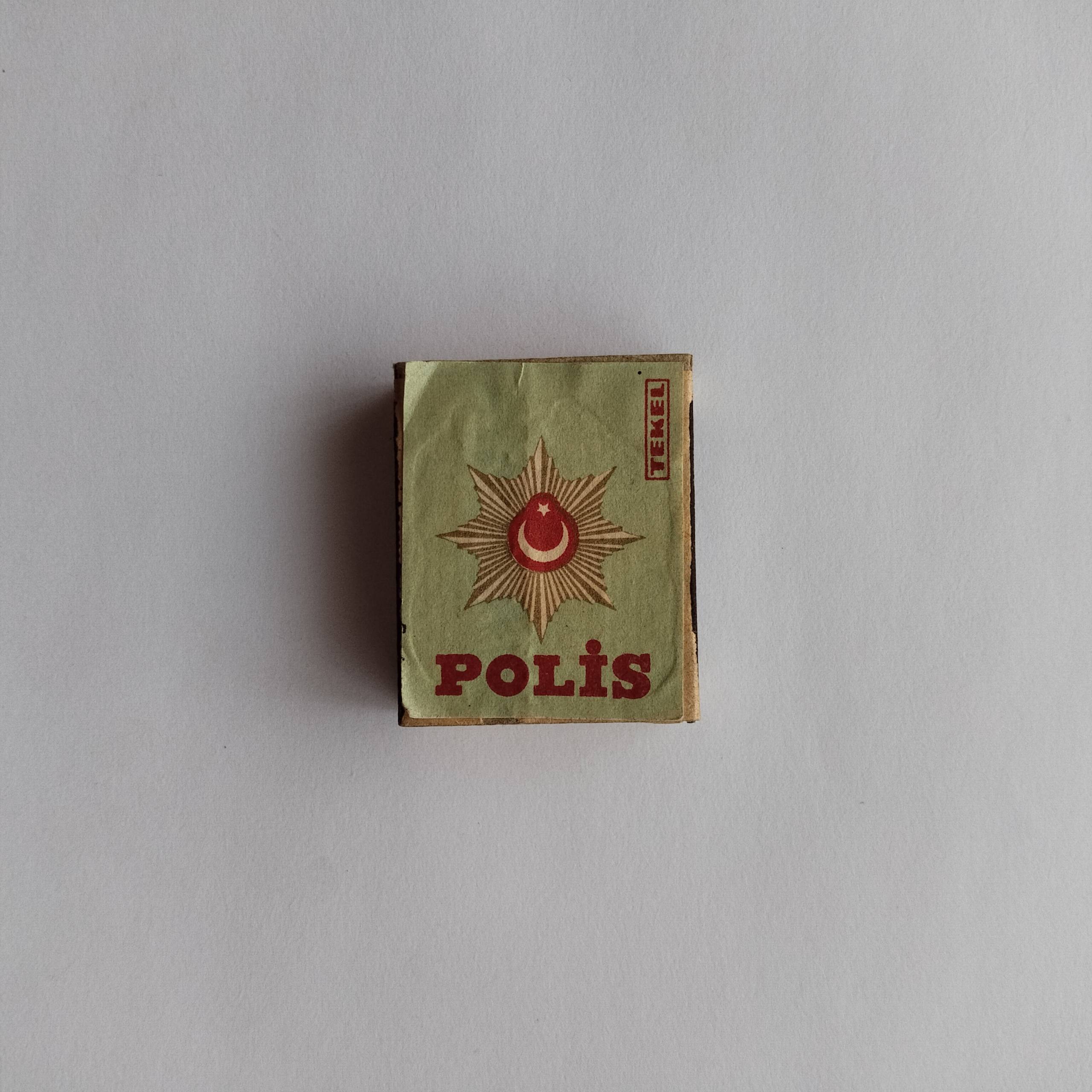 Polis